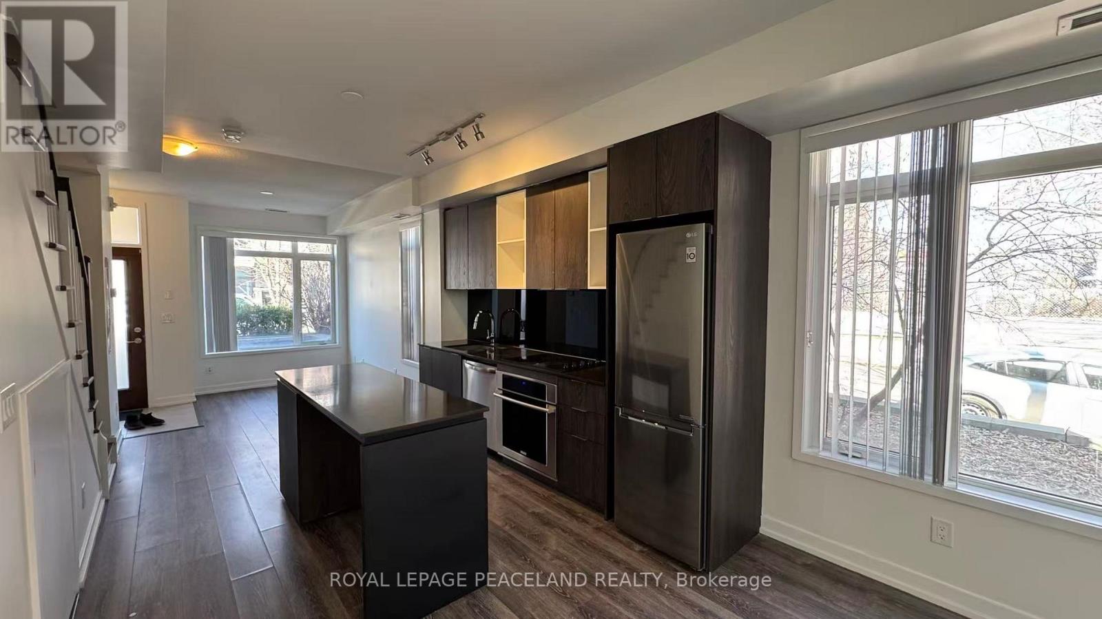 59 Regent Street, Toronto, Ontario  M5A 3N7 - Photo 3 - C12962174