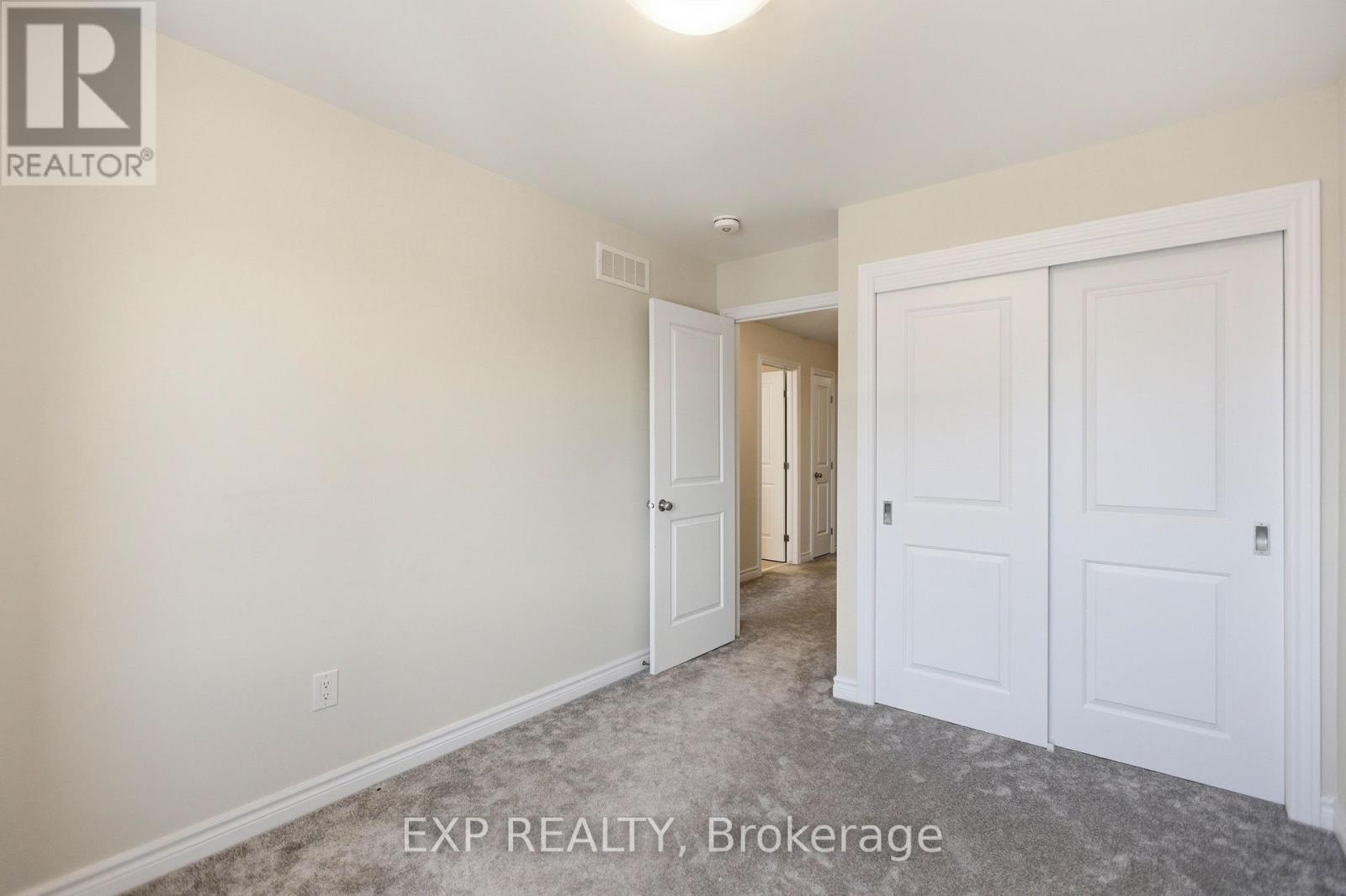 110 Jardiniere Street, Ottawa, Ontario  K2S 2K2 - Photo 15 - X12973428