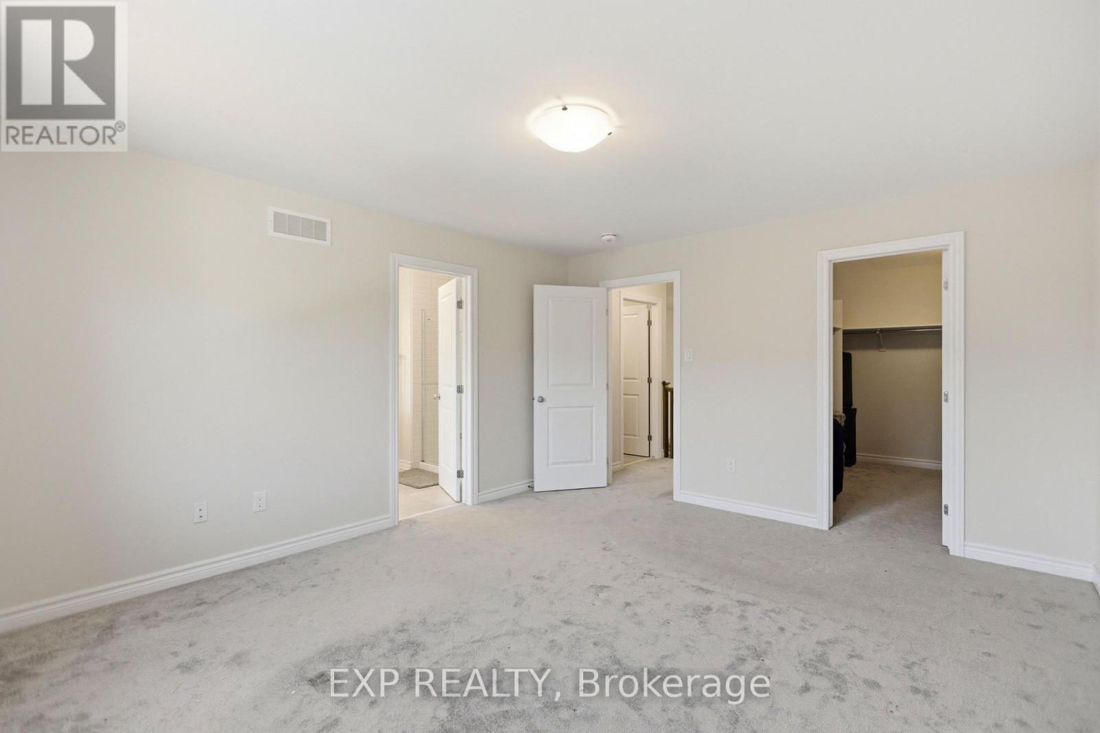 110 Jardiniere Street, Ottawa, Ontario  K2S 2K2 - Photo 11 - X12973428