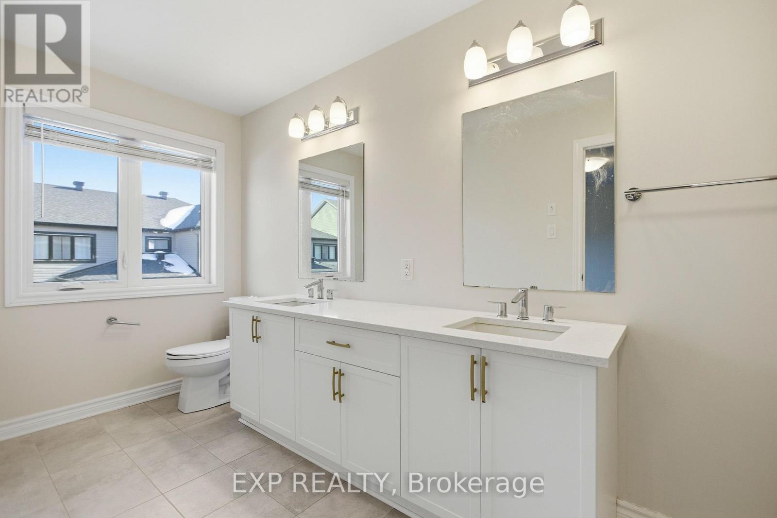 110 Jardiniere Street, Ottawa, Ontario  K2S 2K2 - Photo 12 - X12973428