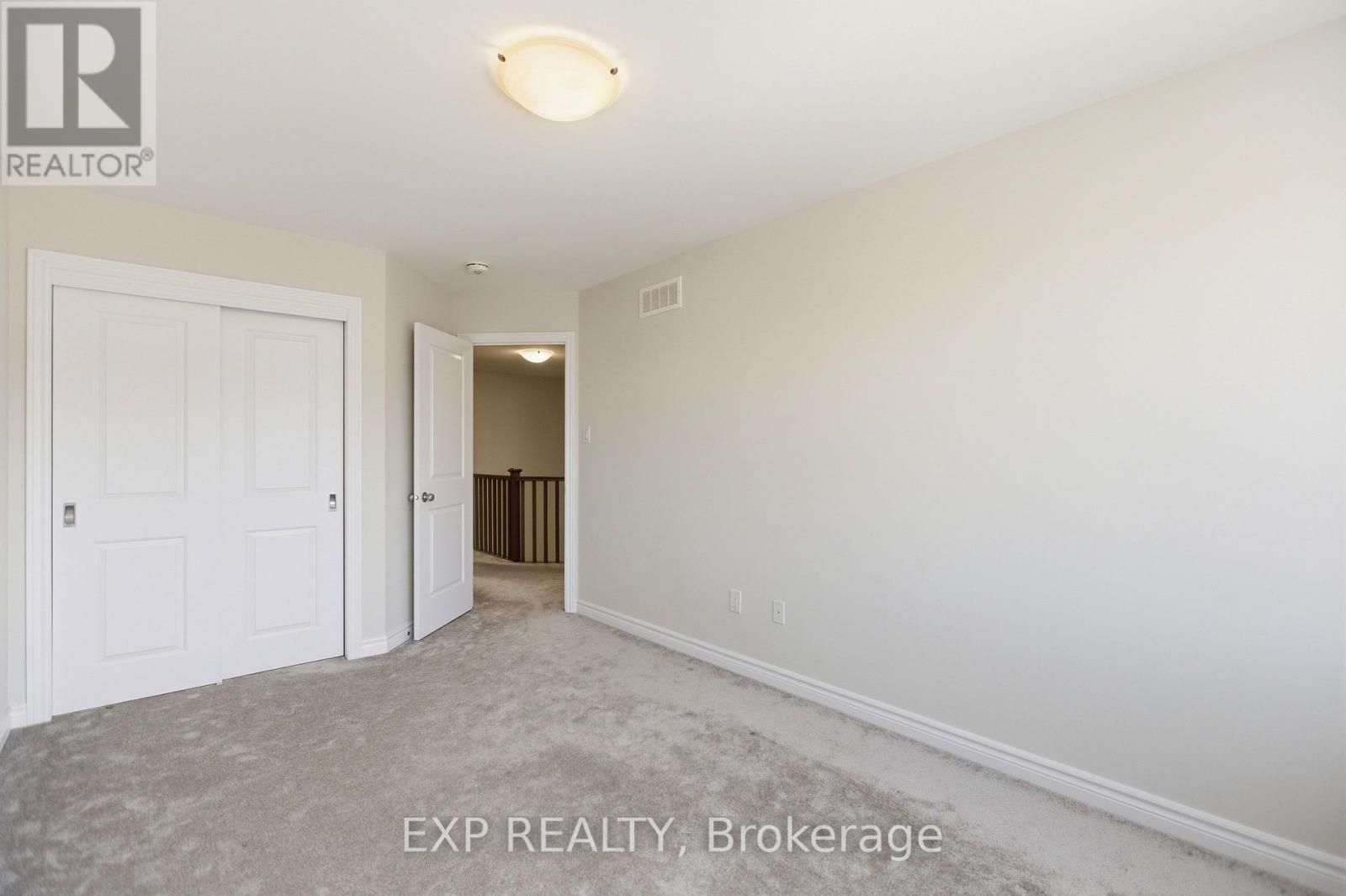 110 Jardiniere Street, Ottawa, Ontario  K2S 2K2 - Photo 17 - X12973428