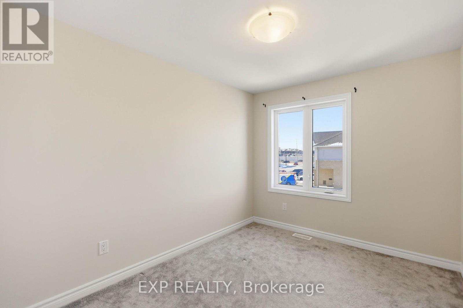 110 Jardiniere Street, Ottawa, Ontario  K2S 2K2 - Photo 14 - X12973428