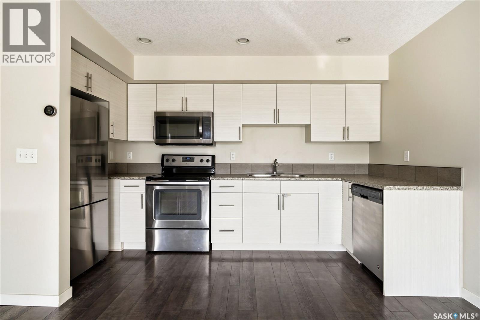 2 5752 Gordon Road, Regina, Saskatchewan  S4W 0M1 - Photo 6 - SK032271