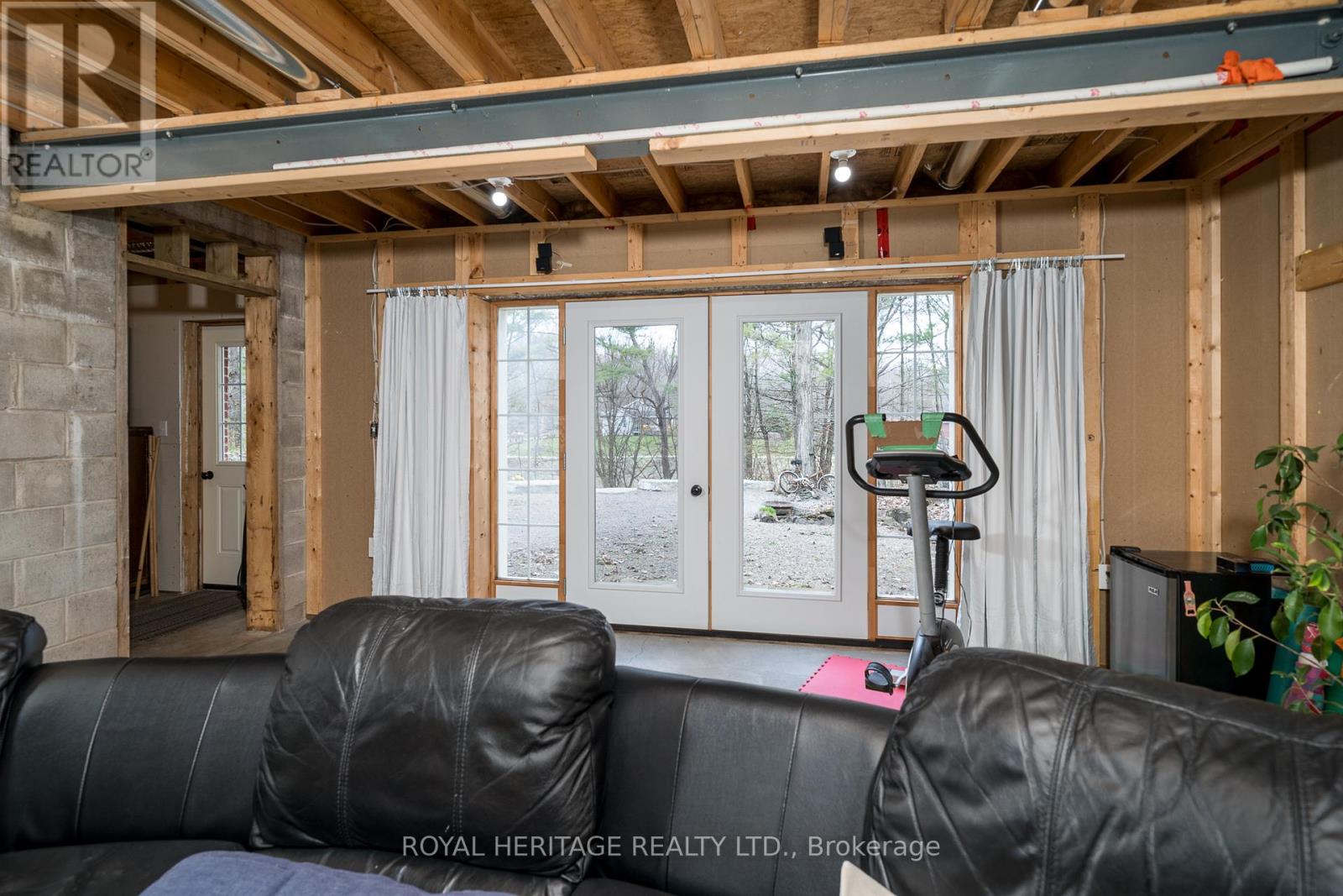 699 Cooper Road, Madoc, Ontario  K0K 2K0 - Photo 35 - X12973746