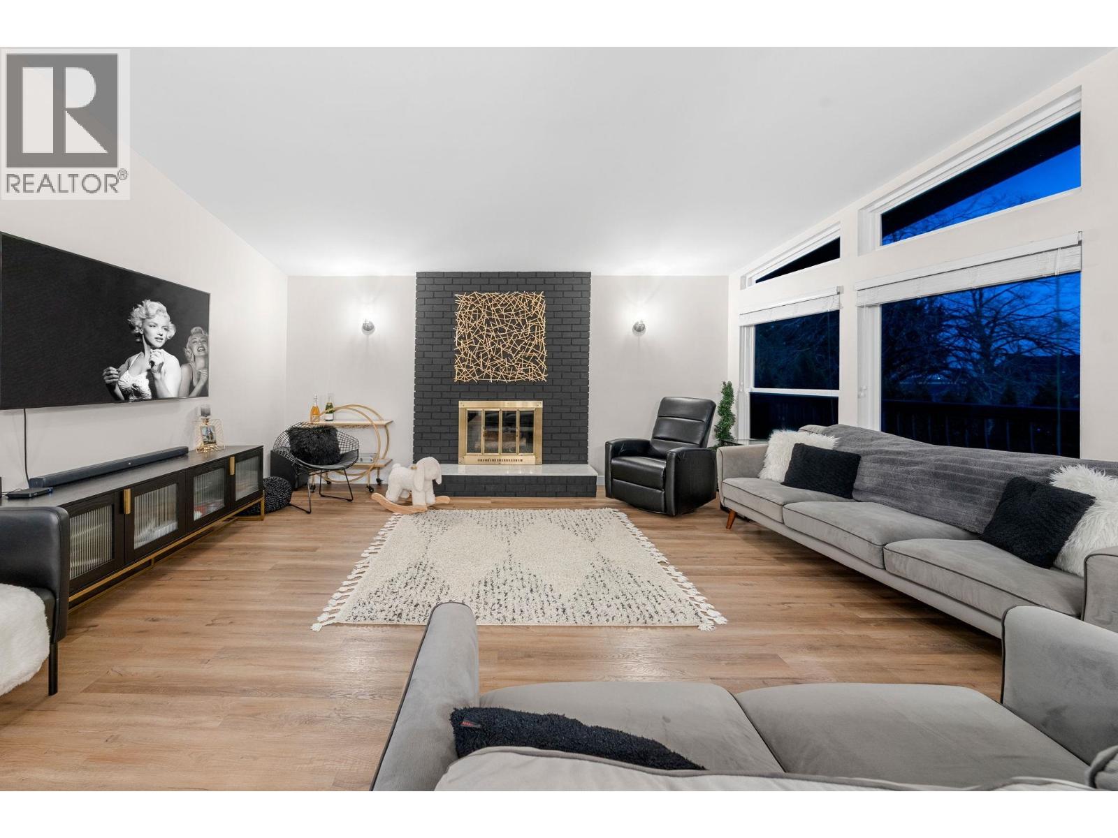 2131 Fraserview Drive, Vancouver, British Columbia  V5P 2N2 - Photo 4 - R3106211