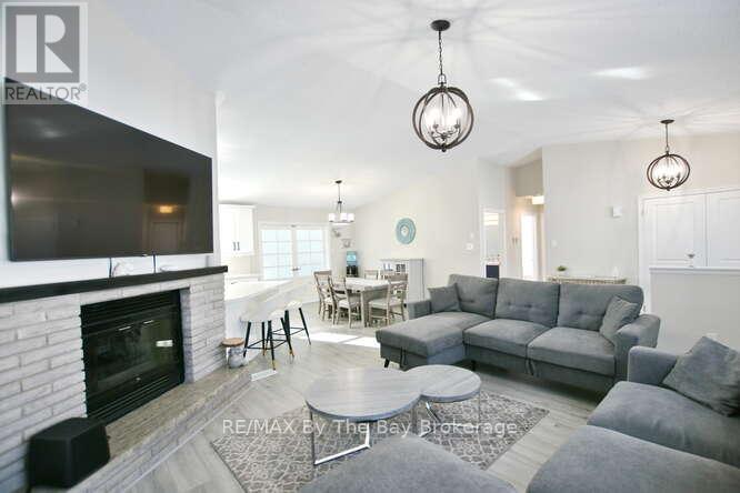 8 Azores Place, Wasaga Beach, Ontario  L9Z 1K9 - Photo 12 - S12744712