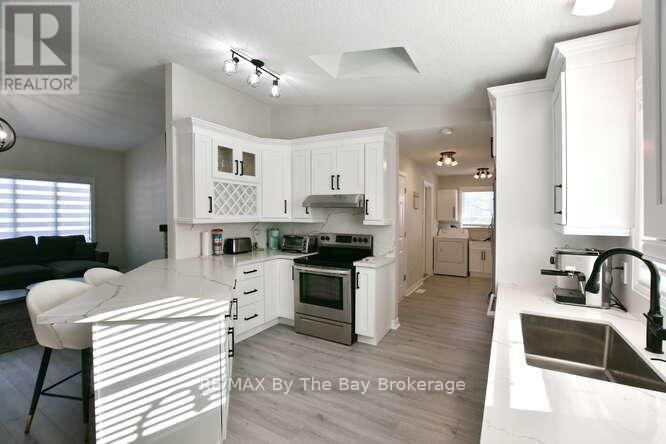 8 Azores Place, Wasaga Beach, Ontario  L9Z 1K9 - Photo 21 - S12744712