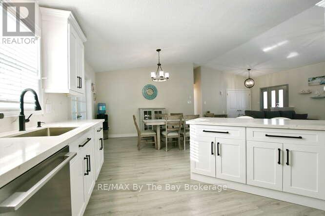 8 Azores Place, Wasaga Beach, Ontario  L9Z 1K9 - Photo 23 - S12744712