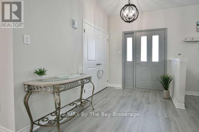 8 Azores Place, Wasaga Beach, Ontario  L9Z 1K9 - Photo 5 - S12744712