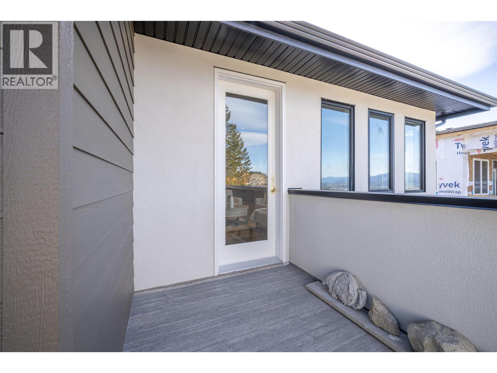 2079 Cortina Drive, Kelowna, British Columbia  V1P 0B2 - Photo 28 - 10381629