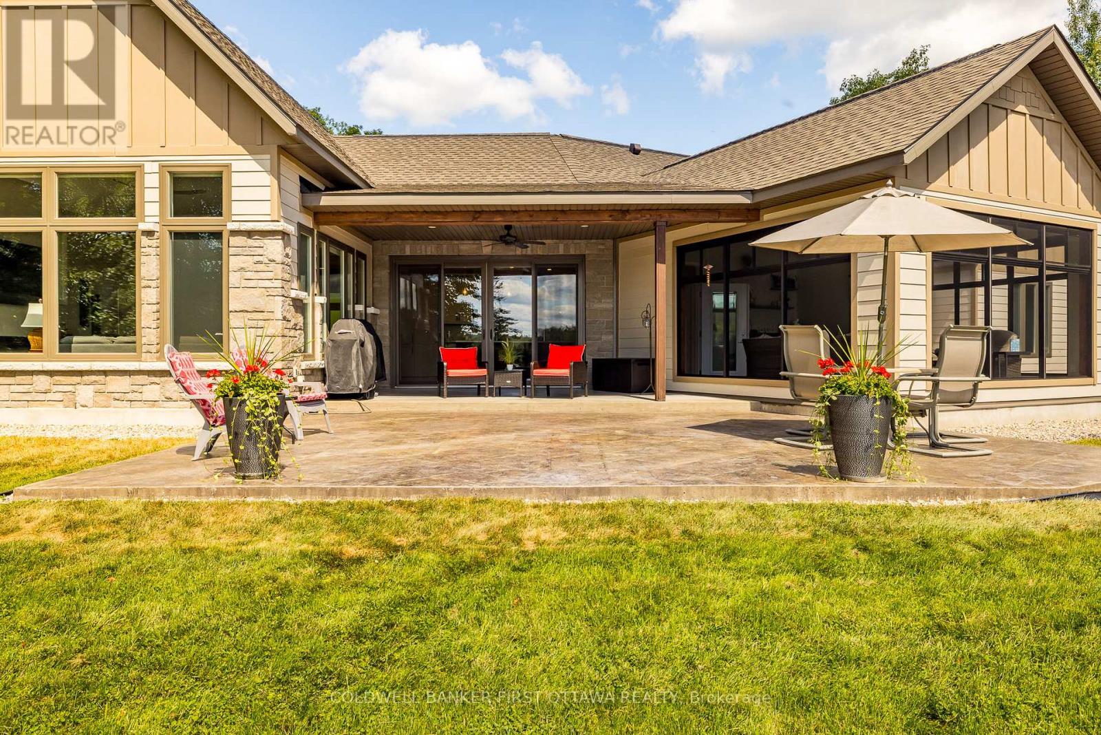 36 Cub Scout Crescent, Greater Madawaska, Ontario  K0J 1H0 - Photo 40 - X12973736