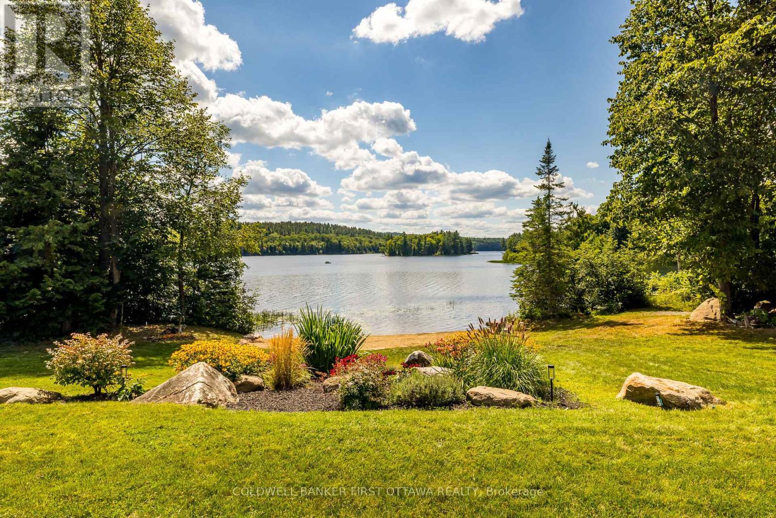 36 Cub Scout Crescent, Greater Madawaska, Ontario  K0J 1H0 - Photo 43 - X12973736