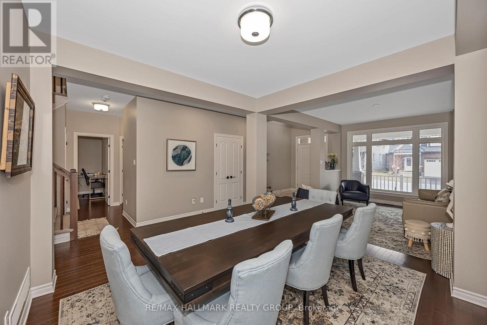 210 Trollius Way, Ottawa, Ontario  K1T 0R7 - Photo 11 - X12973772