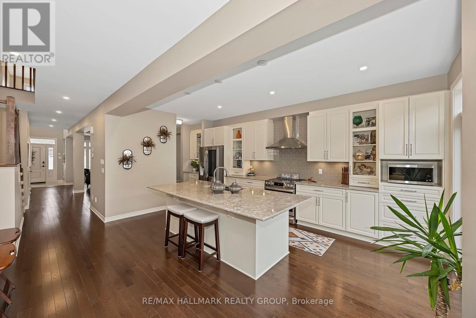 210 Trollius Way, Ottawa, Ontario  K1T 0R7 - Photo 16 - X12973772