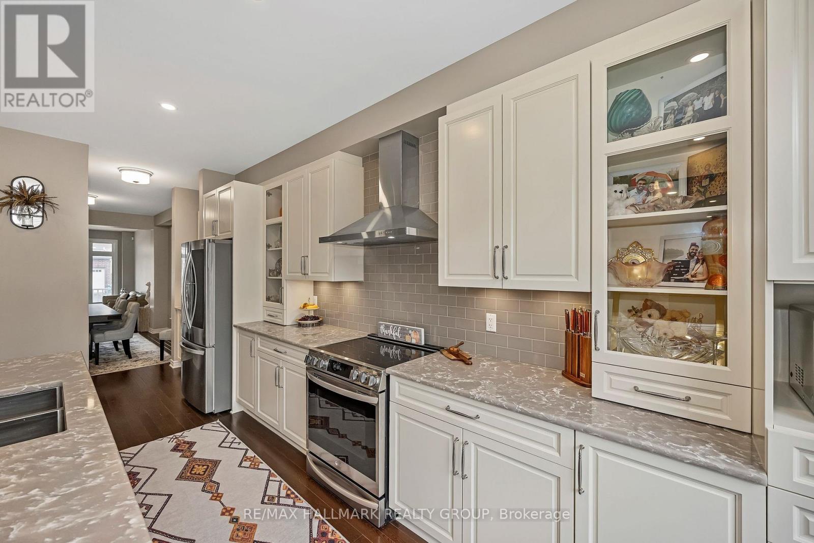 210 Trollius Way, Ottawa, Ontario  K1T 0R7 - Photo 17 - X12973772