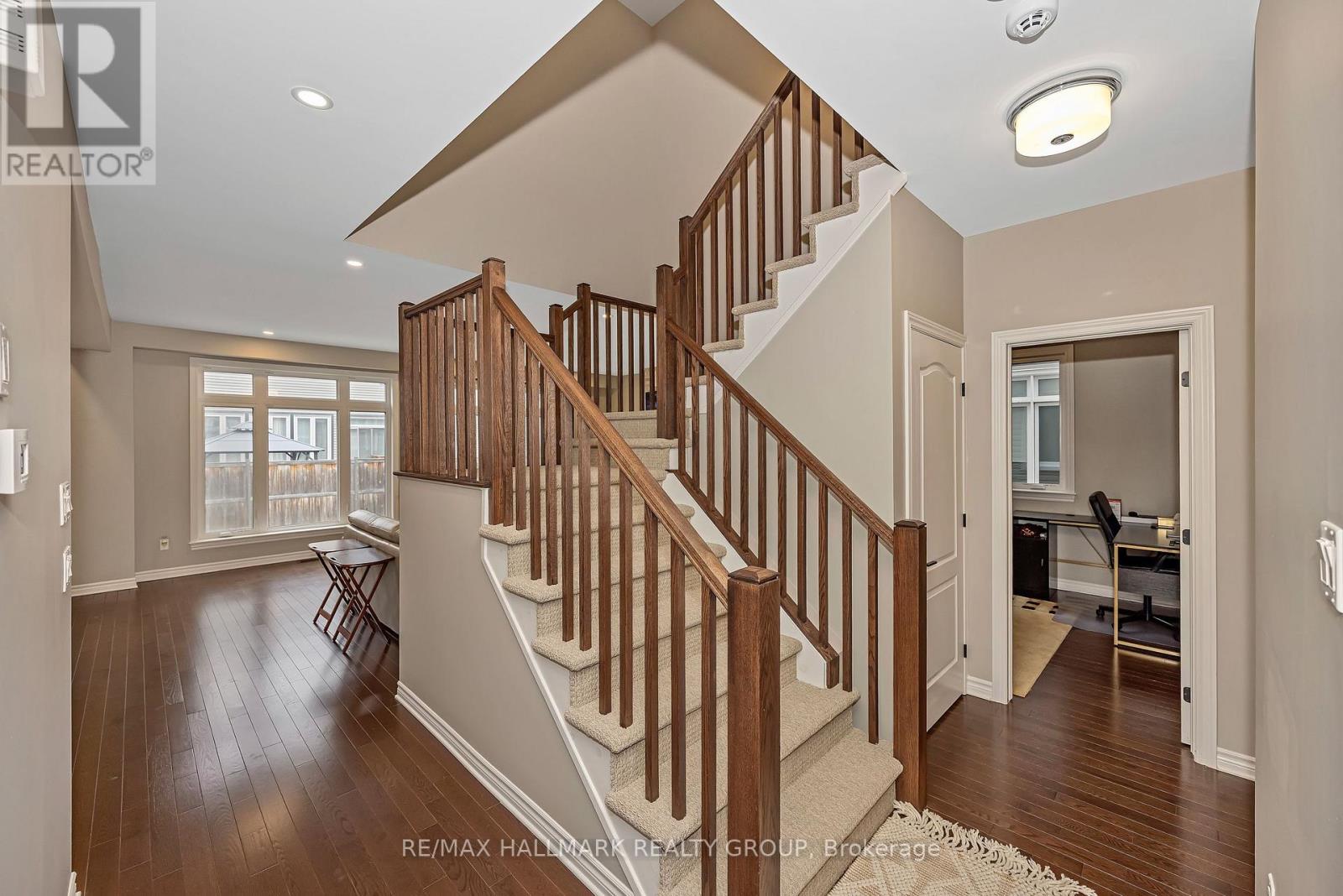 210 Trollius Way, Ottawa, Ontario  K1T 0R7 - Photo 25 - X12973772