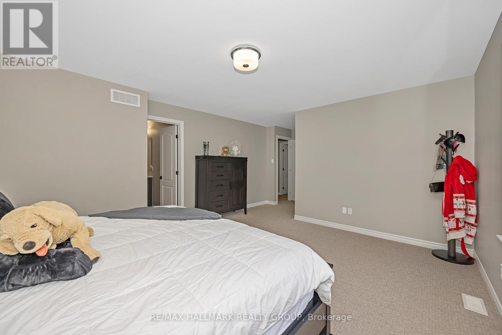 210 Trollius Way, Ottawa, Ontario  K1T 0R7 - Photo 30 - X12973772