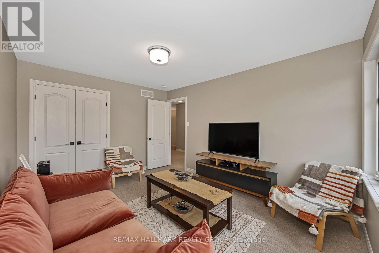 210 Trollius Way, Ottawa, Ontario  K1T 0R7 - Photo 37 - X12973772