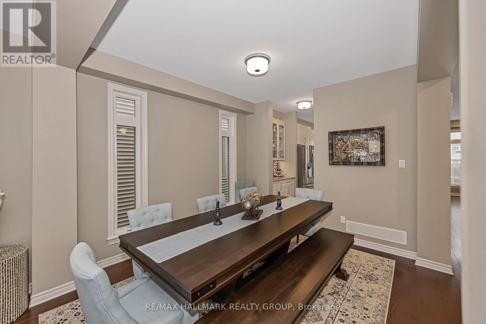 210 Trollius Way, Ottawa, Ontario  K1T 0R7 - Photo 9 - X12973772