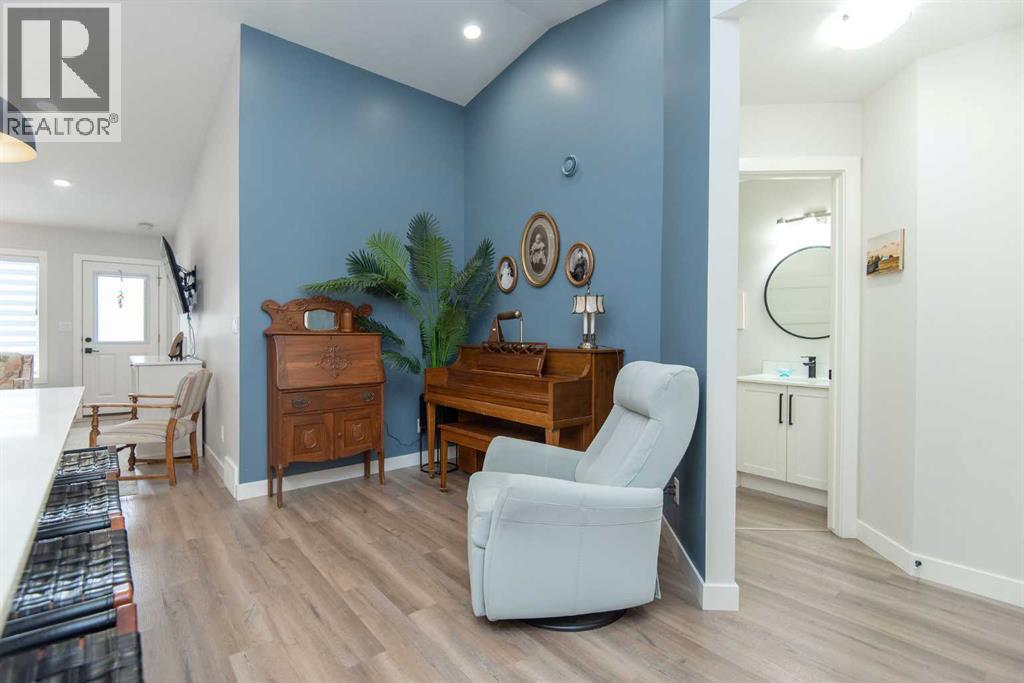 71 Golden Crescent, Red Deer, Alberta  T4P 2S7 - Photo 9 - A2298897