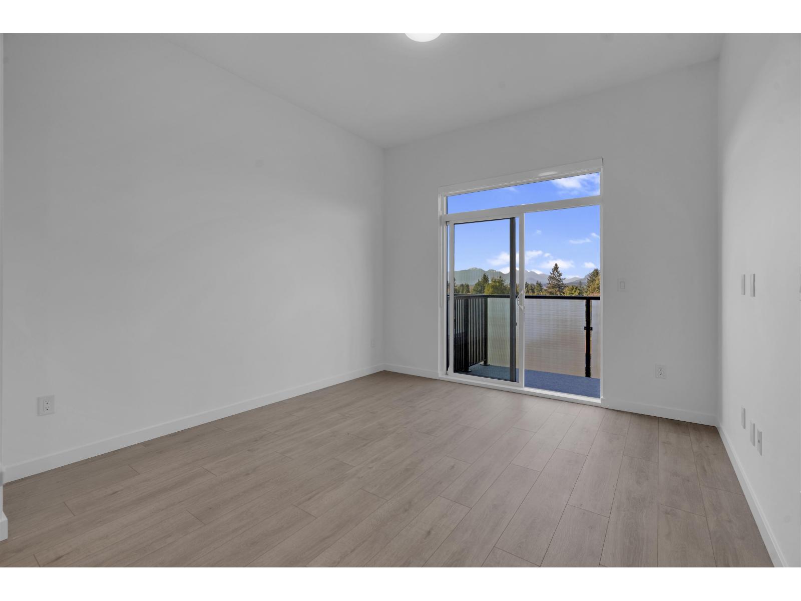 603 14778 106 Avenue, Surrey, British Columbia  V3R 5Y1 - Photo 11 - R3108677