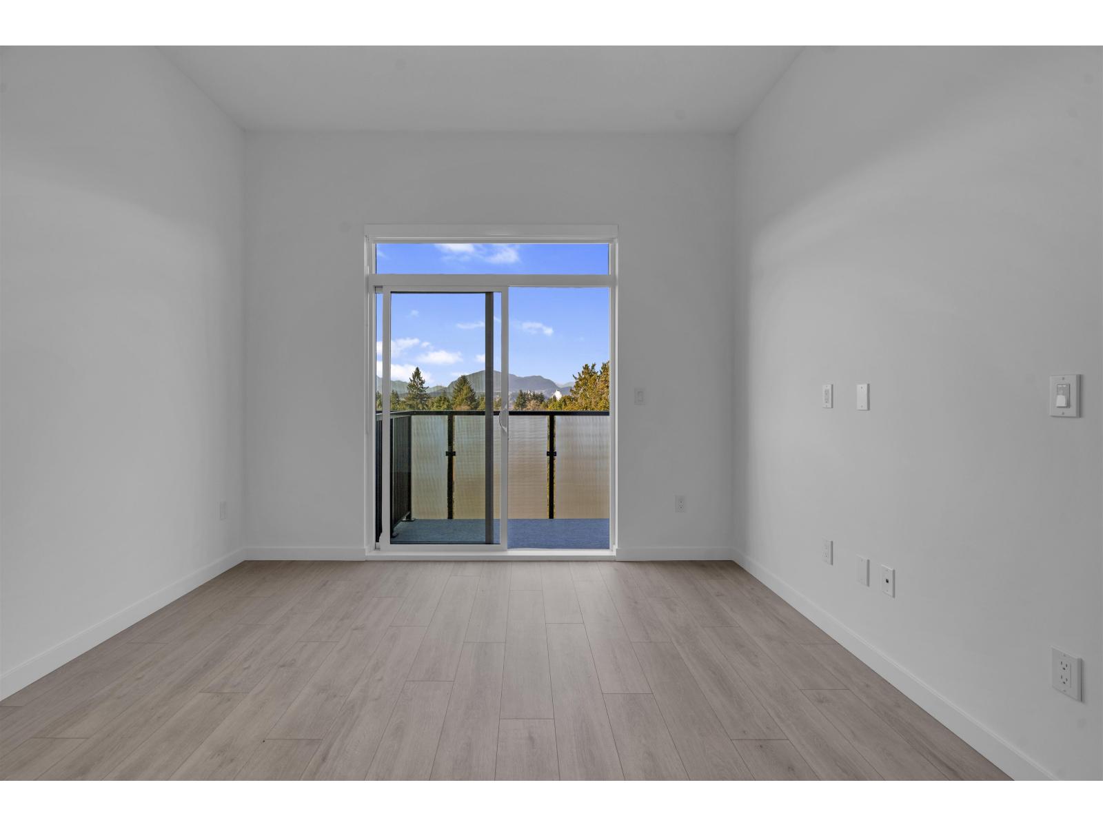 603 14778 106 Avenue, Surrey, British Columbia  V3R 5Y1 - Photo 13 - R3108677