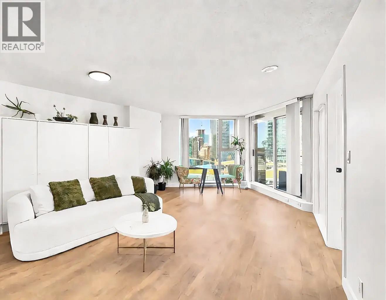 1807 583 BEACH CRESCENT, Vancouver, British Columbia