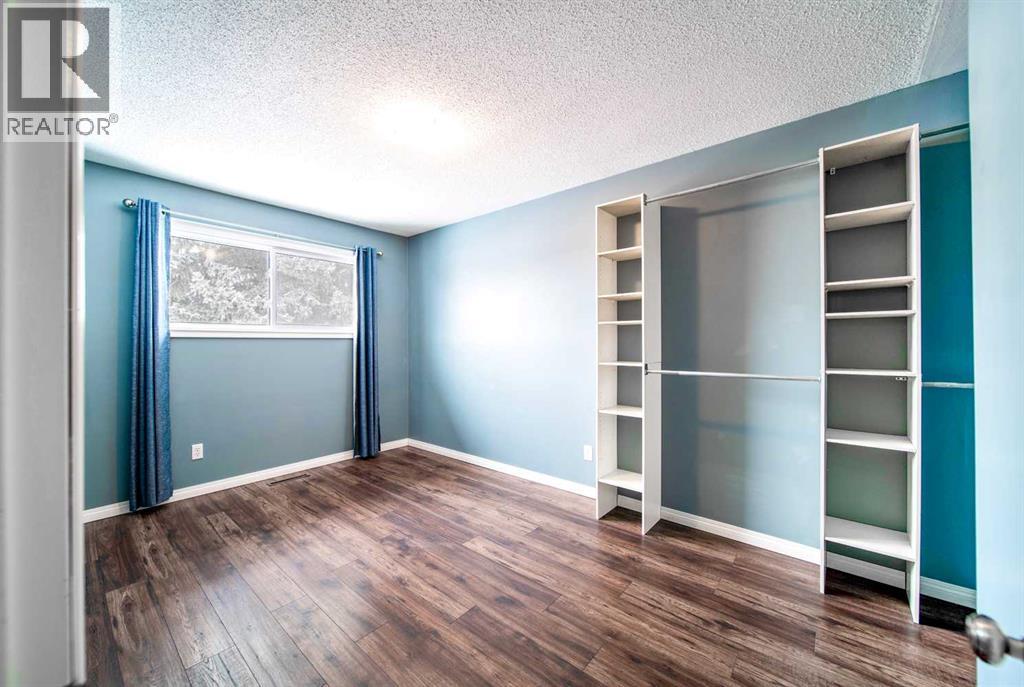 805 10 Avenue, Wainwright, Alberta  T9W 1B8 - Photo 11 - A2298352