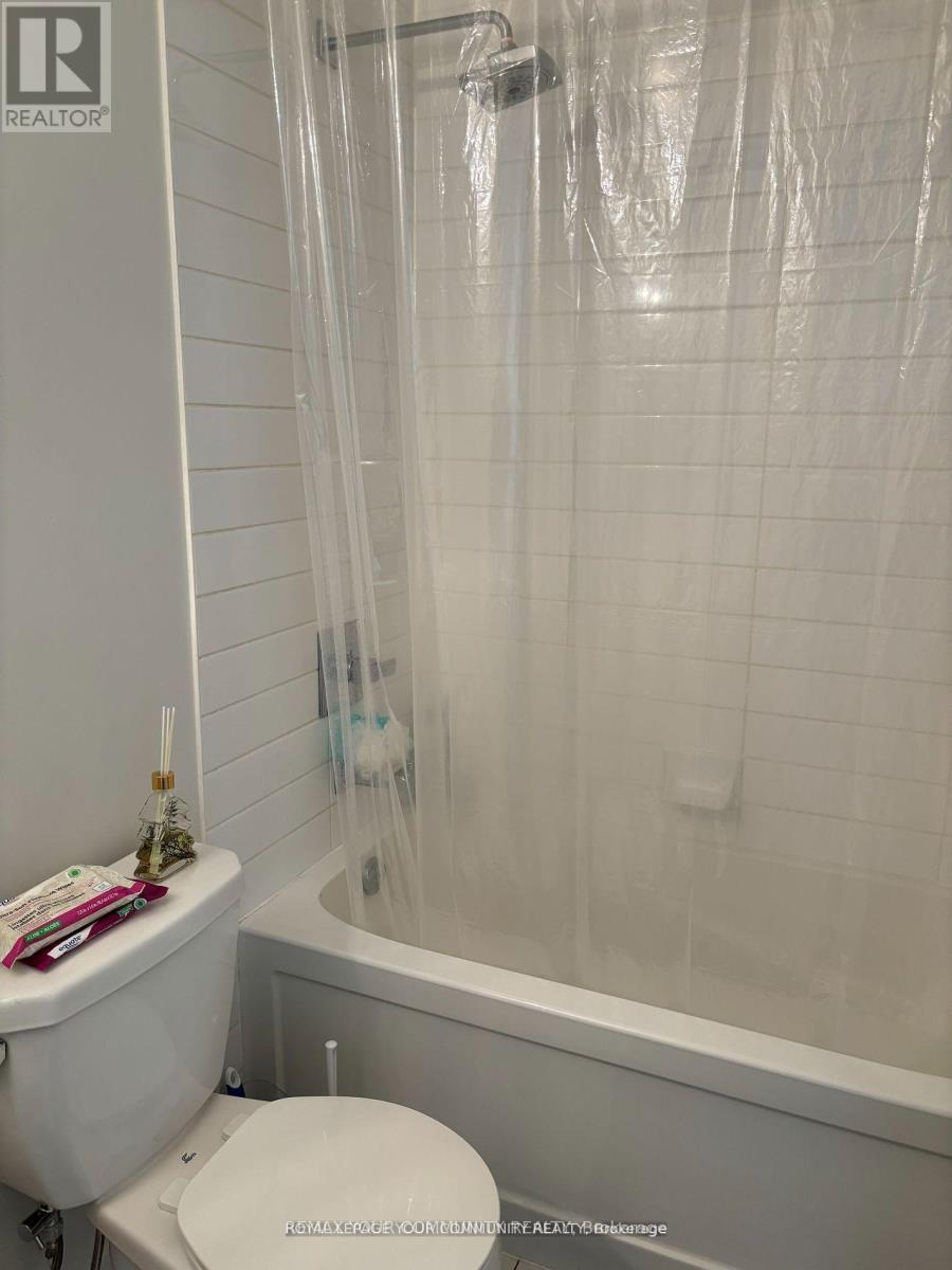 2204 - 5740 Yonge Street, Toronto, Ontario  M2M 3T3 - Photo 9 - C12970506