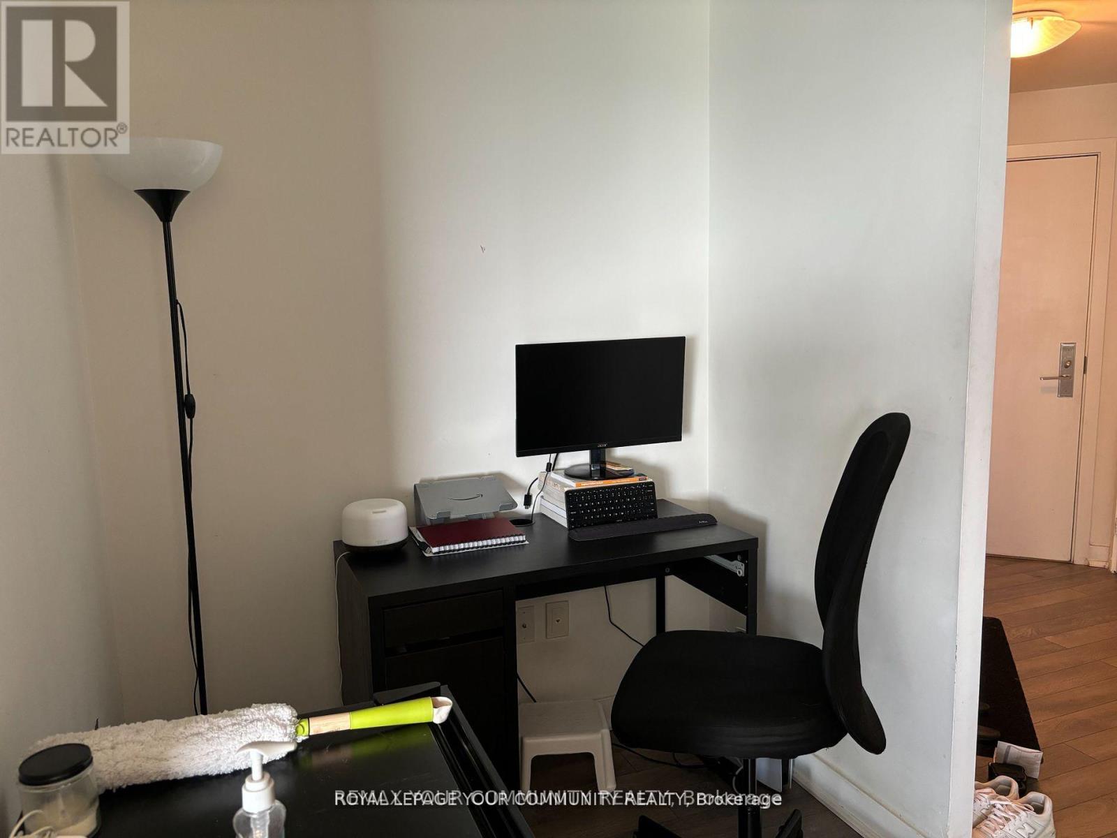 2204 - 5740 Yonge Street, Toronto, Ontario  M2M 3T3 - Photo 5 - C12970506