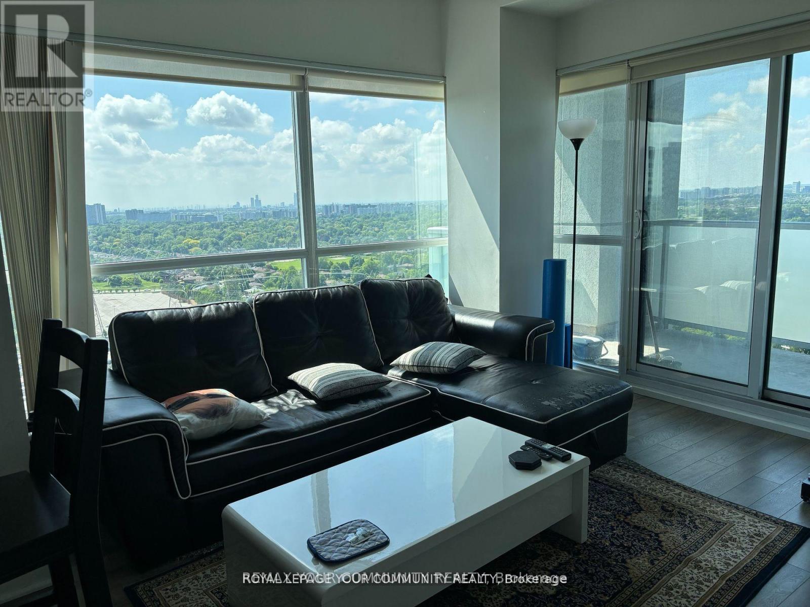 2204 - 5740 Yonge Street, Toronto, Ontario  M2M 3T3 - Photo 3 - C12970506