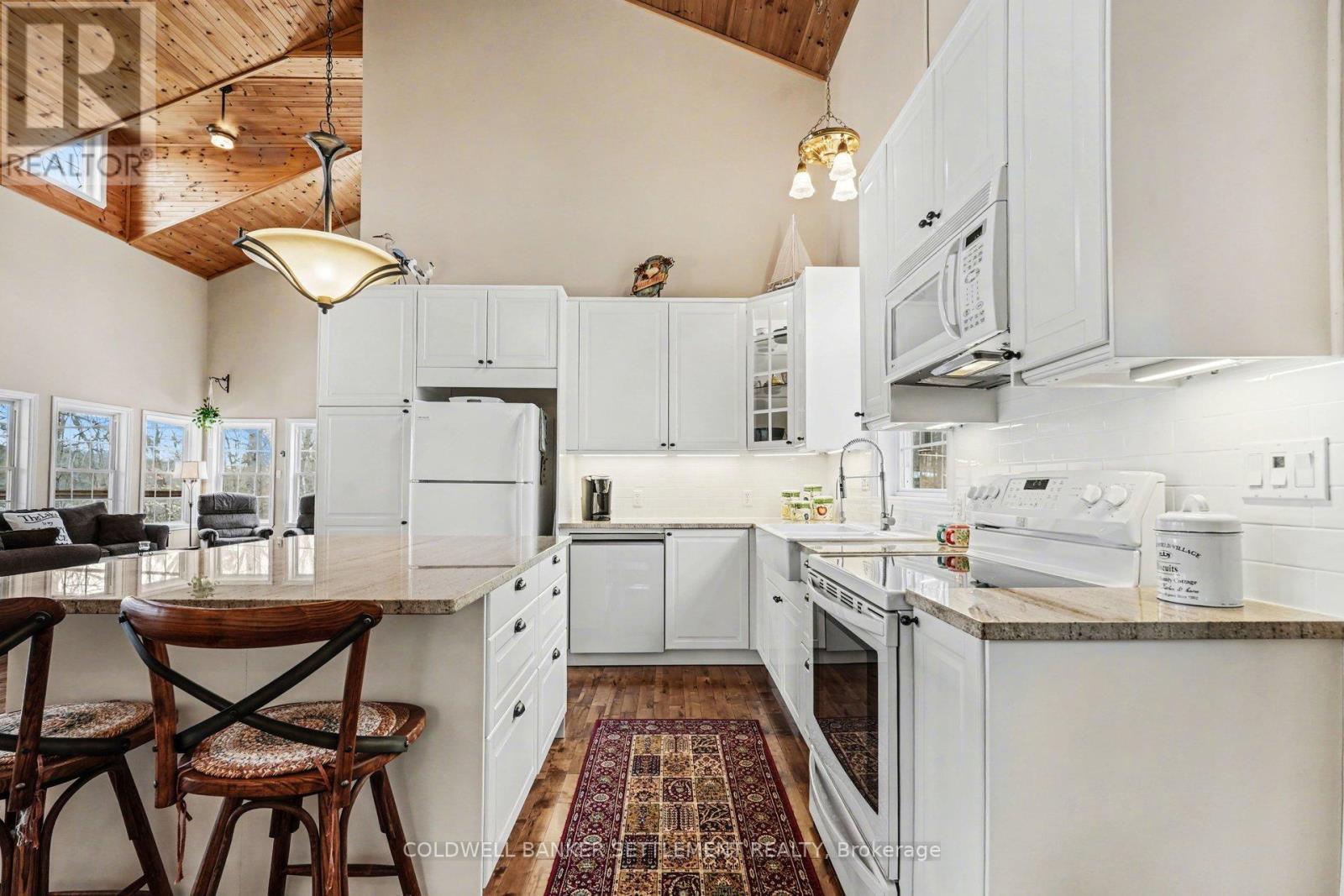 200 Walnut Point Road, Rideau Lakes, Ontario  K0G 1E0 - Photo 9 - X12973720