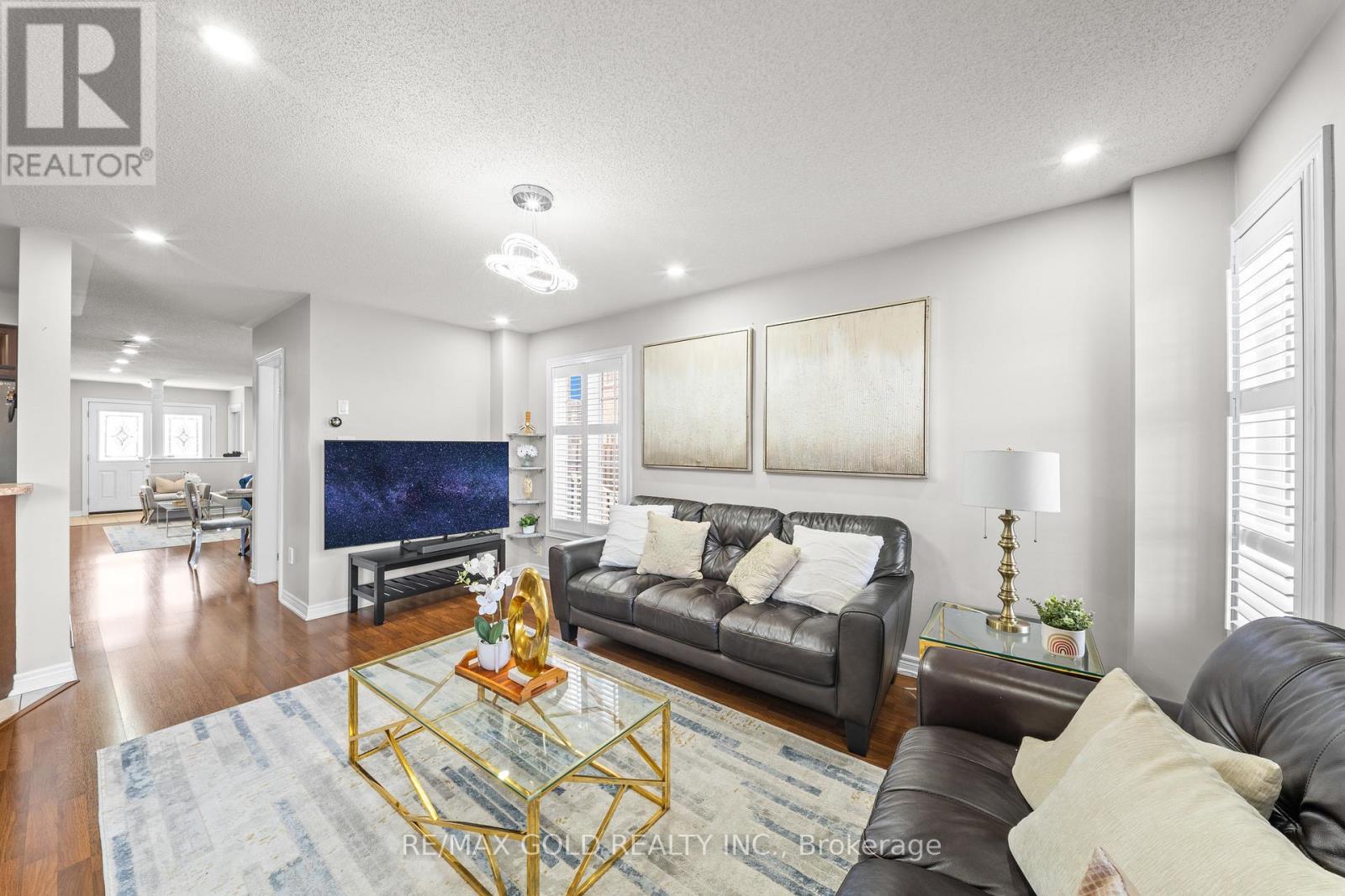 95 Cedarbrook Road, Brampton, Ontario  L6R 0W5 - Photo 13 - W12973198