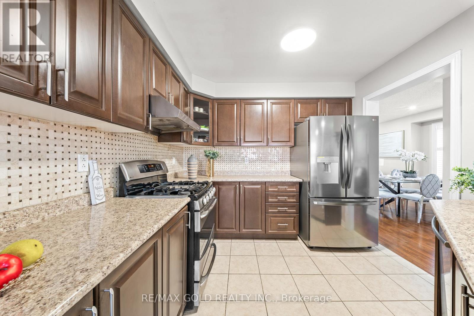 95 Cedarbrook Road, Brampton, Ontario  L6R 0W5 - Photo 19 - W12973198