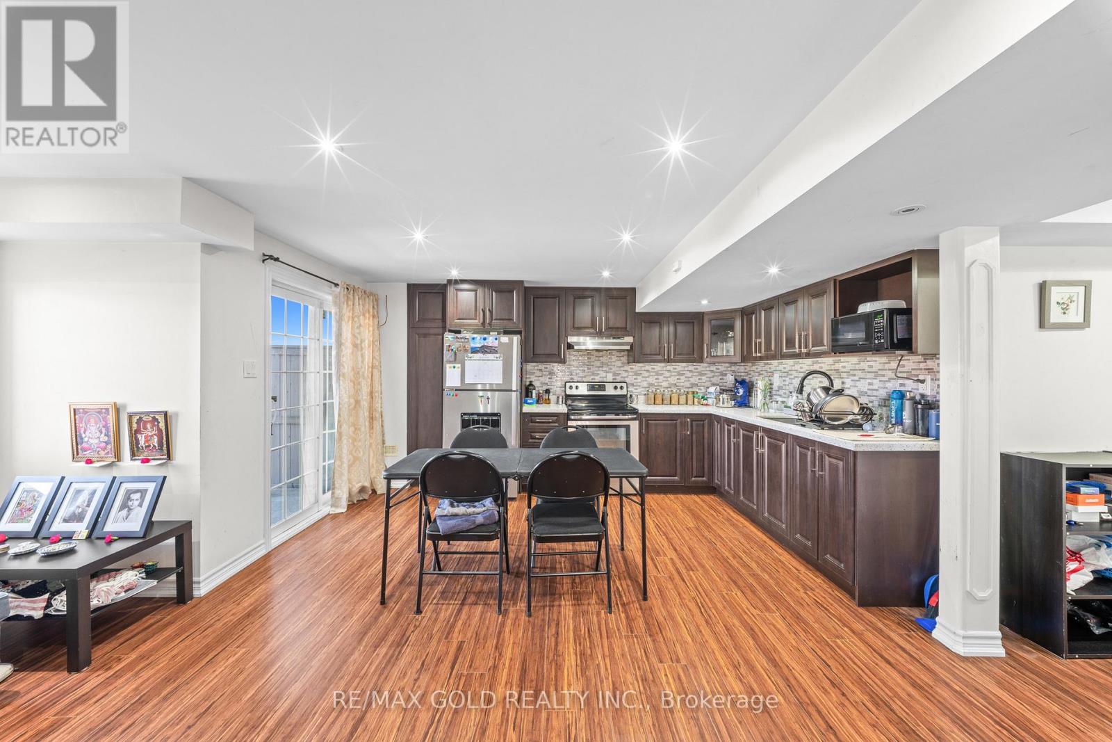 95 Cedarbrook Road, Brampton, Ontario  L6R 0W5 - Photo 37 - W12973198