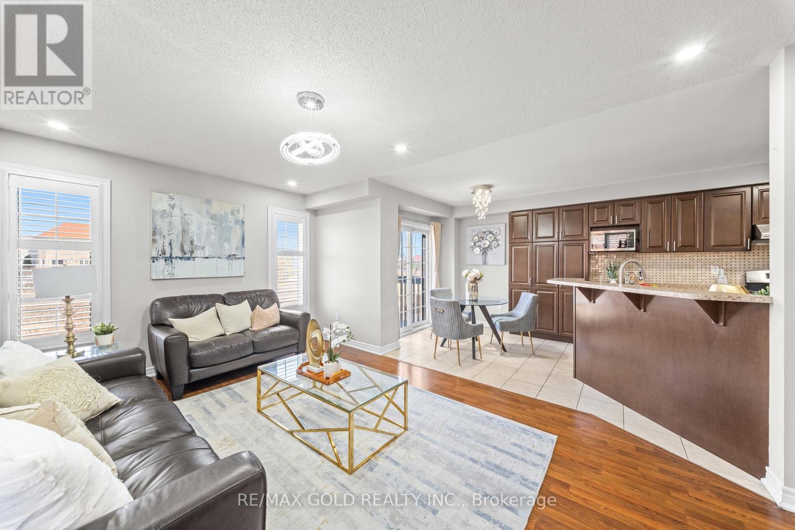 95 Cedarbrook Road, Brampton, Ontario  L6R 0W5 - Photo 14 - W12973198