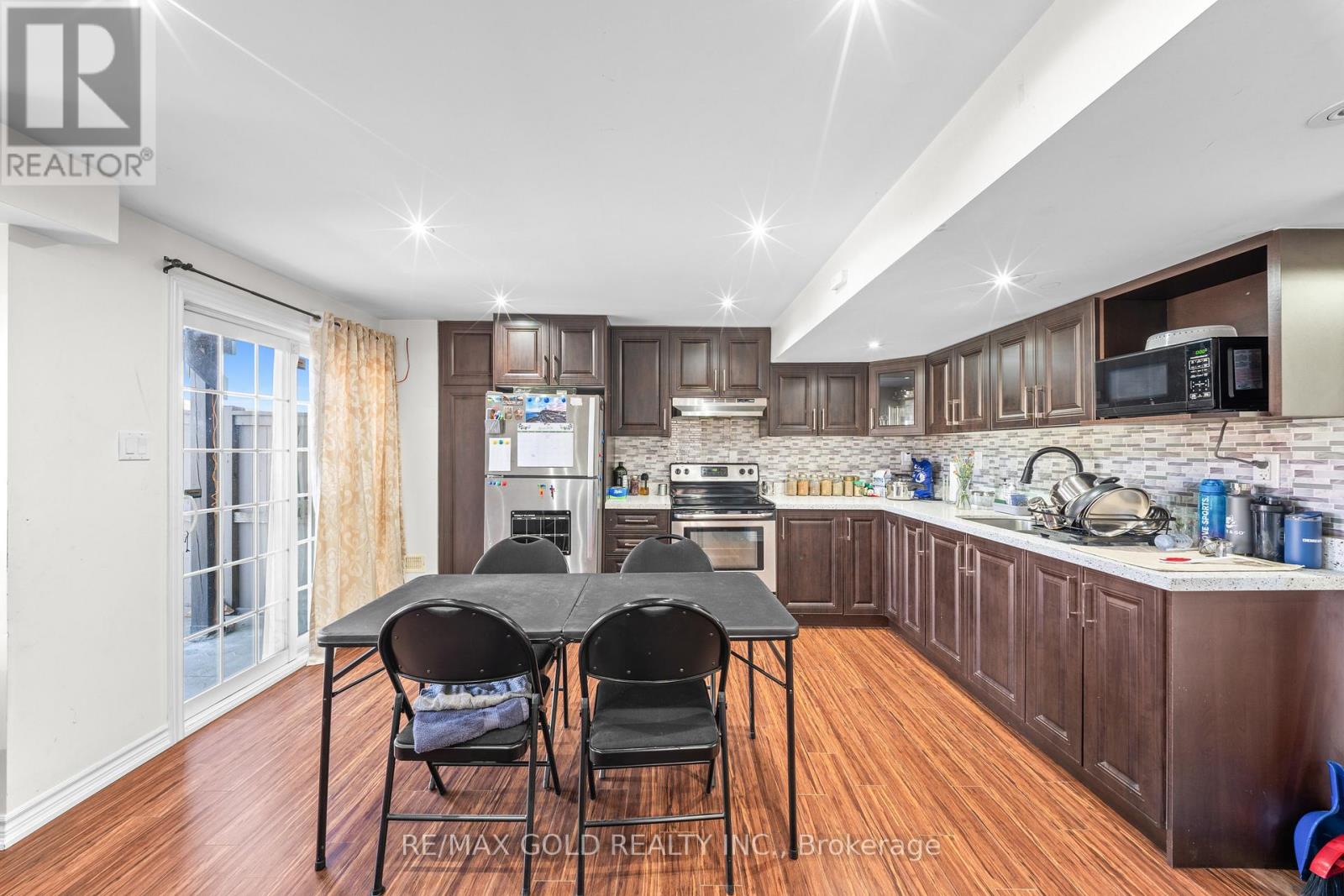 95 Cedarbrook Road, Brampton, Ontario  L6R 0W5 - Photo 38 - W12973198