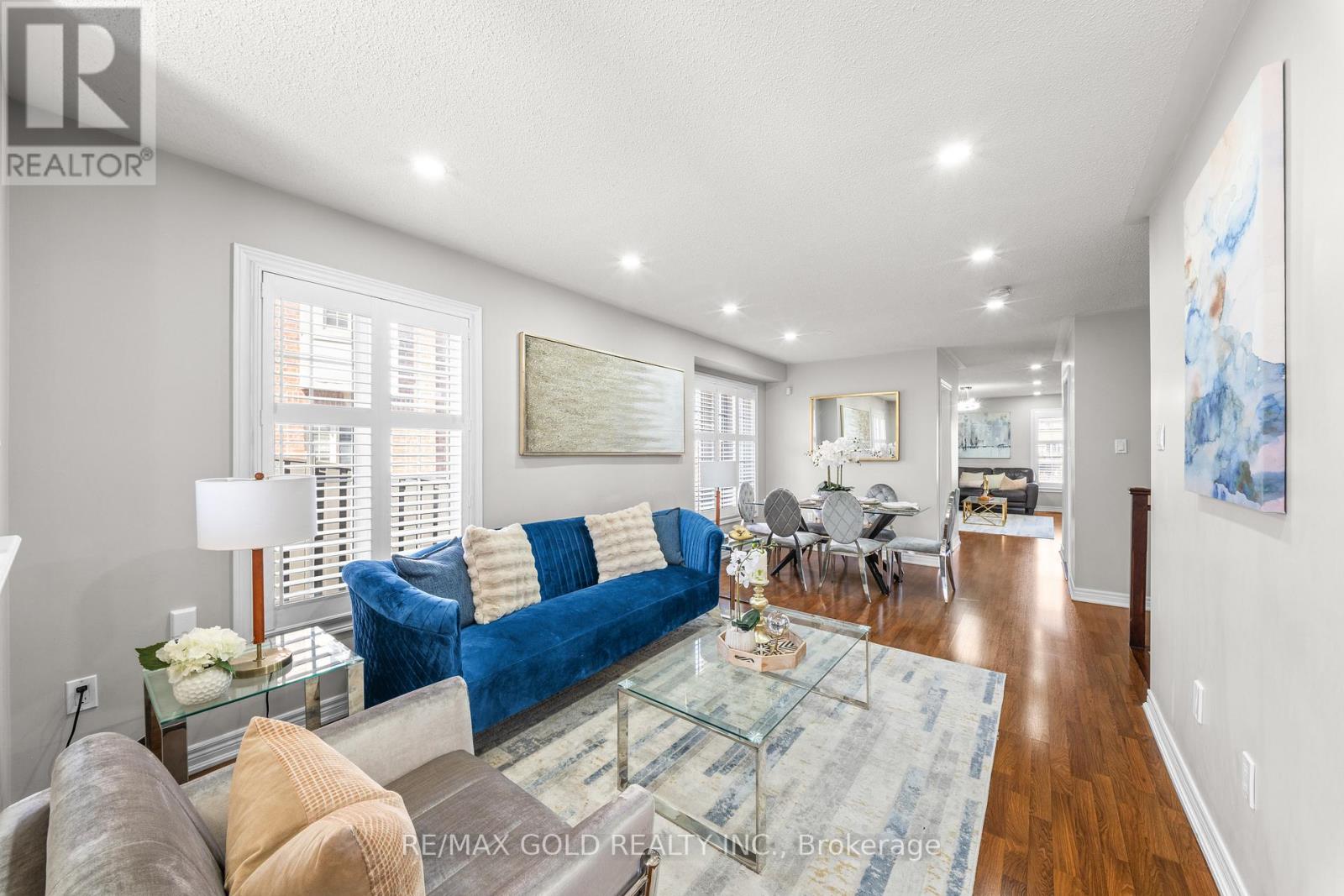 95 Cedarbrook Road, Brampton, Ontario  L6R 0W5 - Photo 5 - W12973198