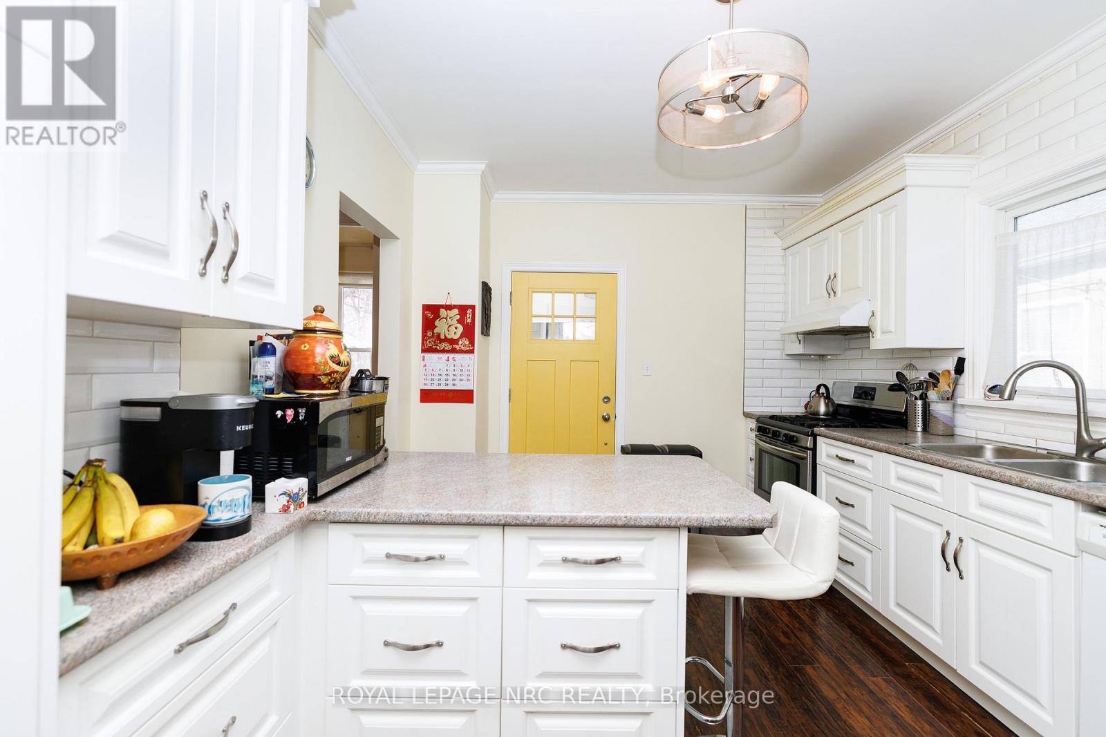 78 Russell Avenue, St. Catharines, Ontario  L2R 1V7 - Photo 12 - X12973706