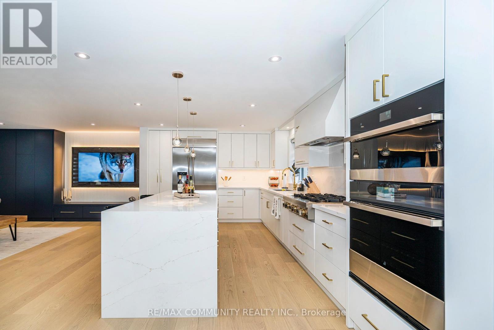 30 Kellythorne Drive, Toronto, Ontario  M3A 2L4 - Photo 9 - C12973710