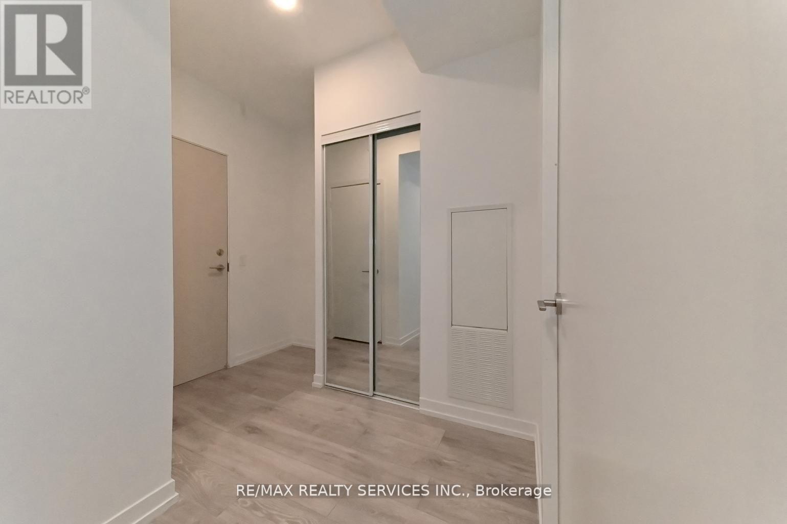 507 - 2020 Bathrust St Street E, Toronto, Ontario M5P 0A6 - Photo 10 - C12973762