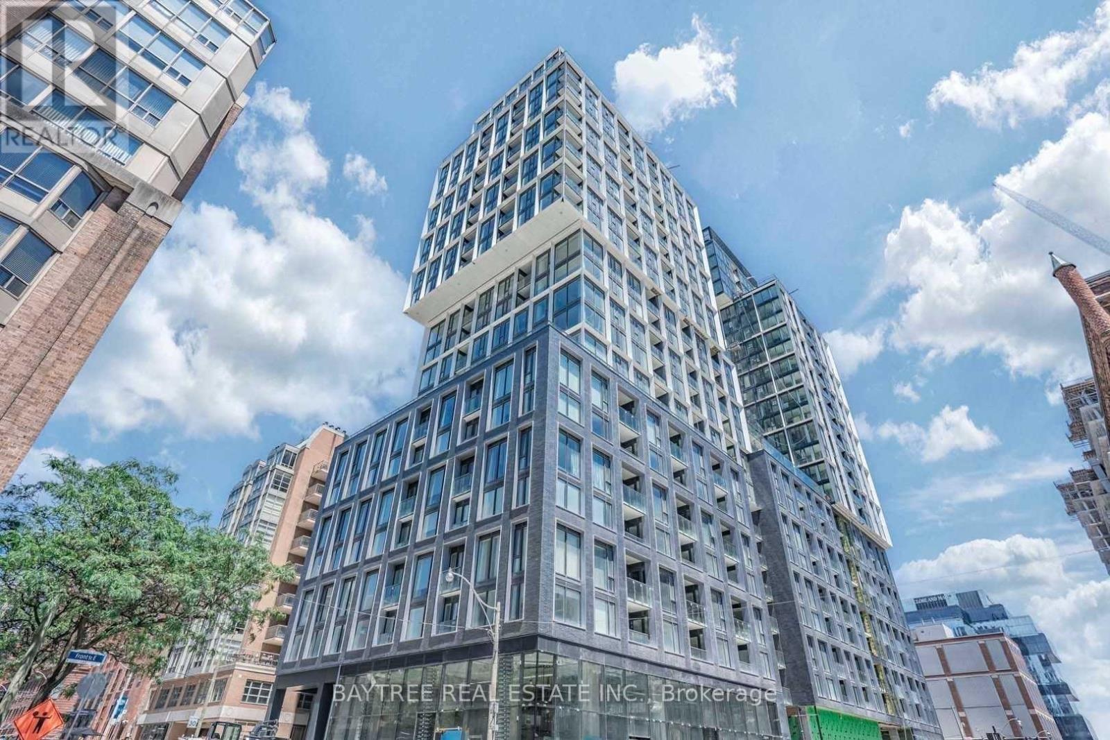 1020 - 158 FRONT STREET E, Toronto, Ontario