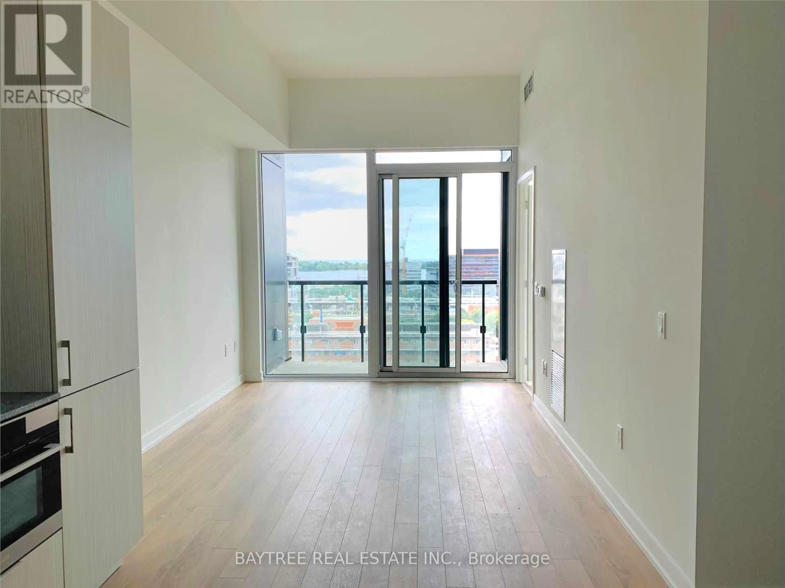 1020 - 158 Front Street E, Toronto, Ontario M5A 1E5 - Photo 2 - C12973778