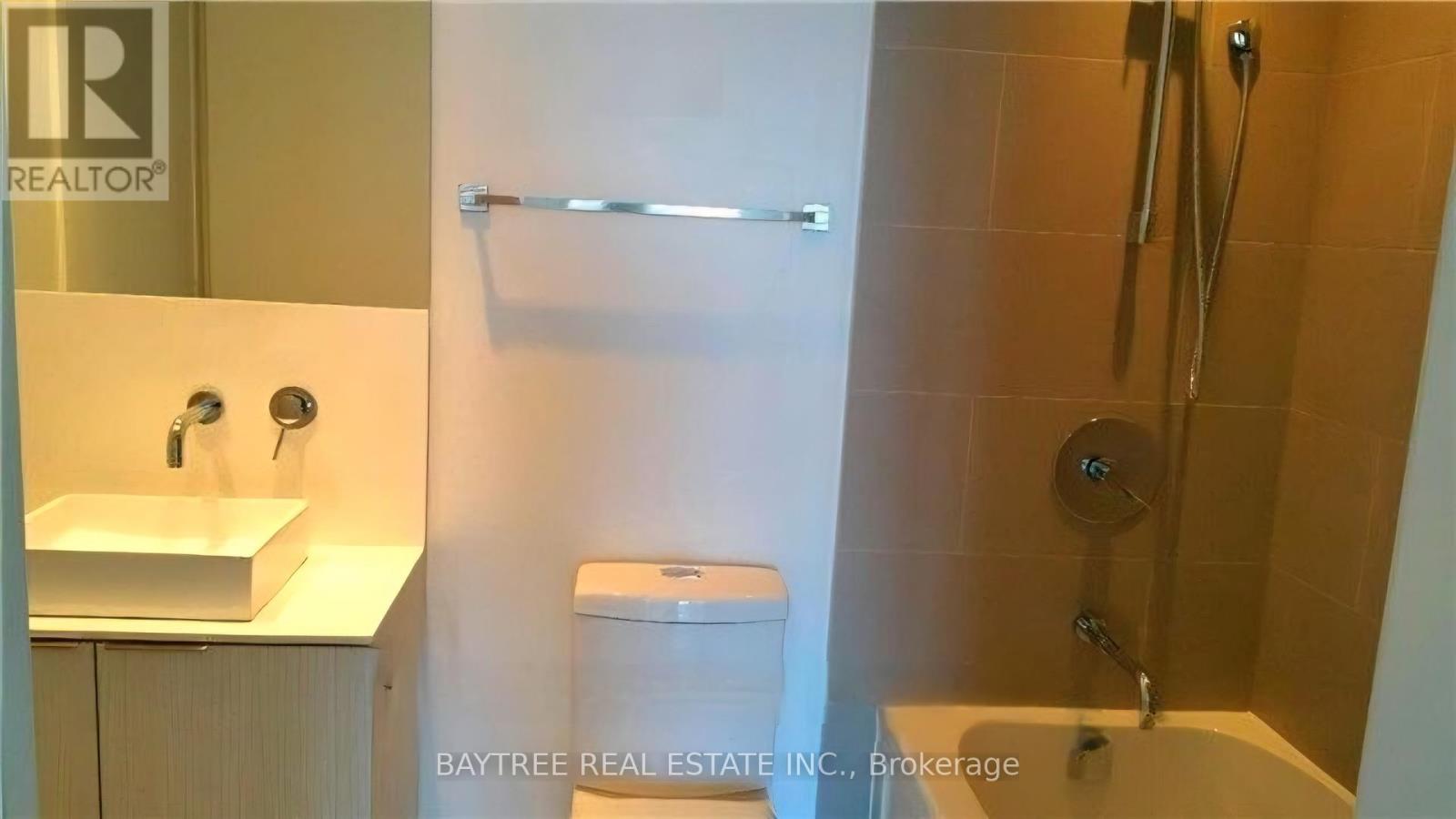 2802 - 159 Dundas Street E, Toronto, Ontario  M5B 1E4 - Photo 11 - C12973790