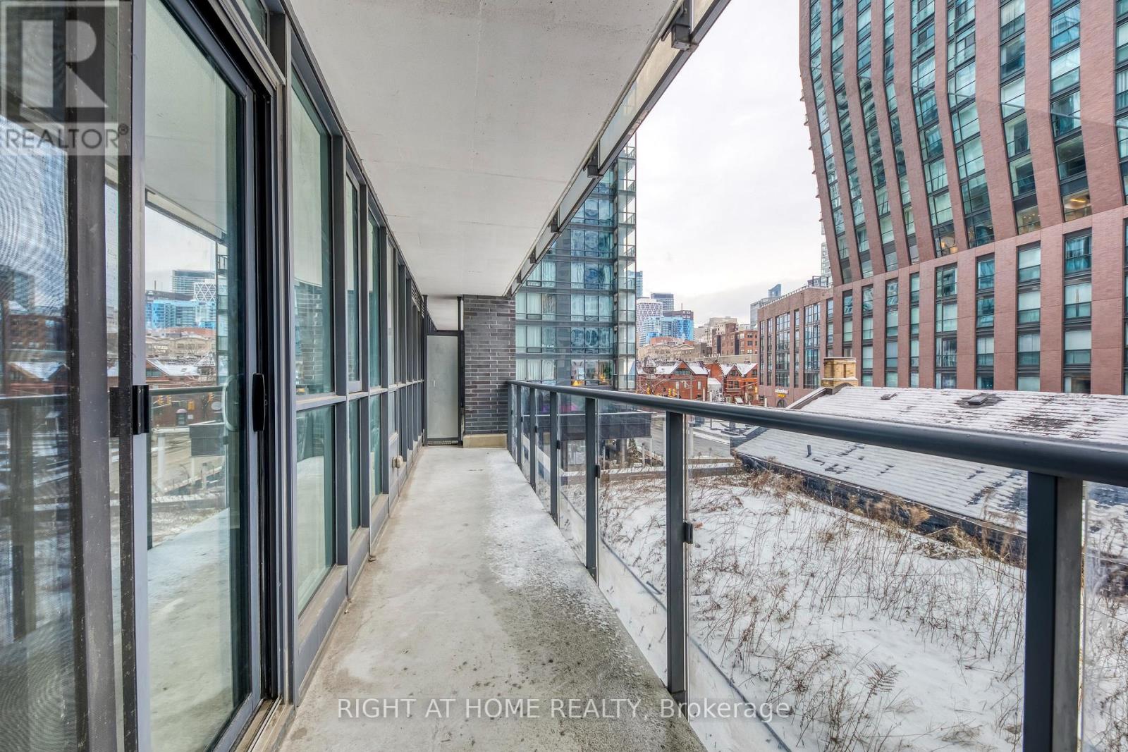 314 - 295 Adelaide Street W, Toronto, Ontario M5V 0L4 - Photo 17 - C12973796