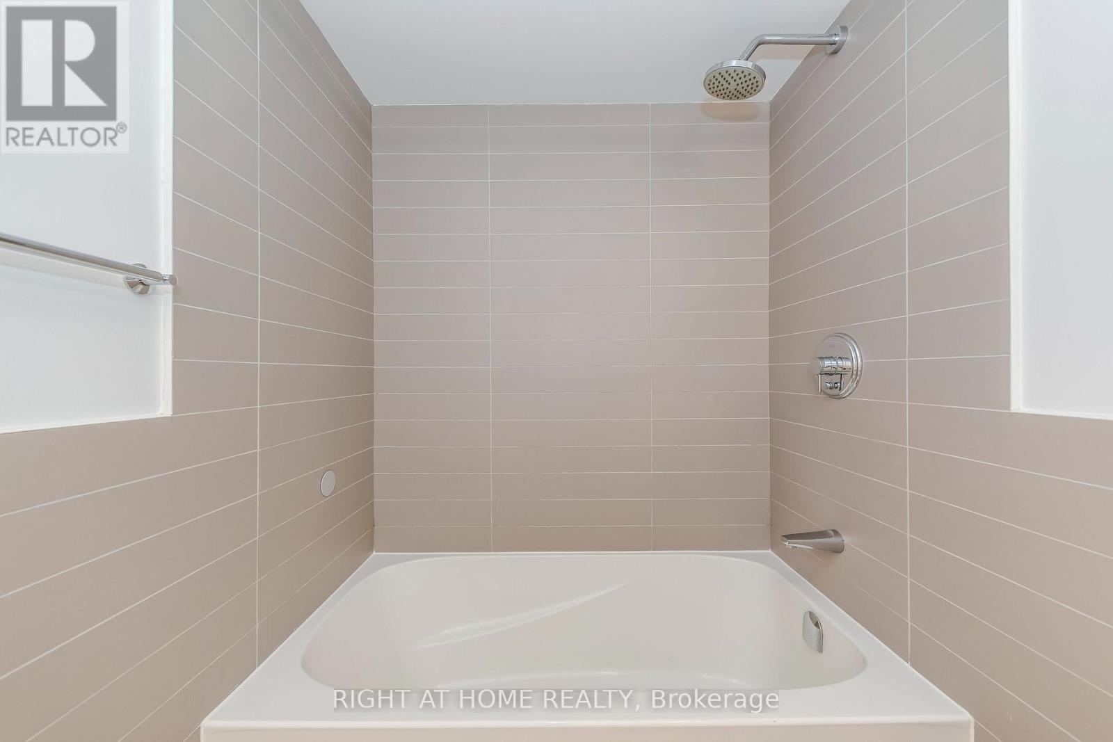 314 - 295 Adelaide Street W, Toronto, Ontario M5V 0L4 - Photo 32 - C12973796