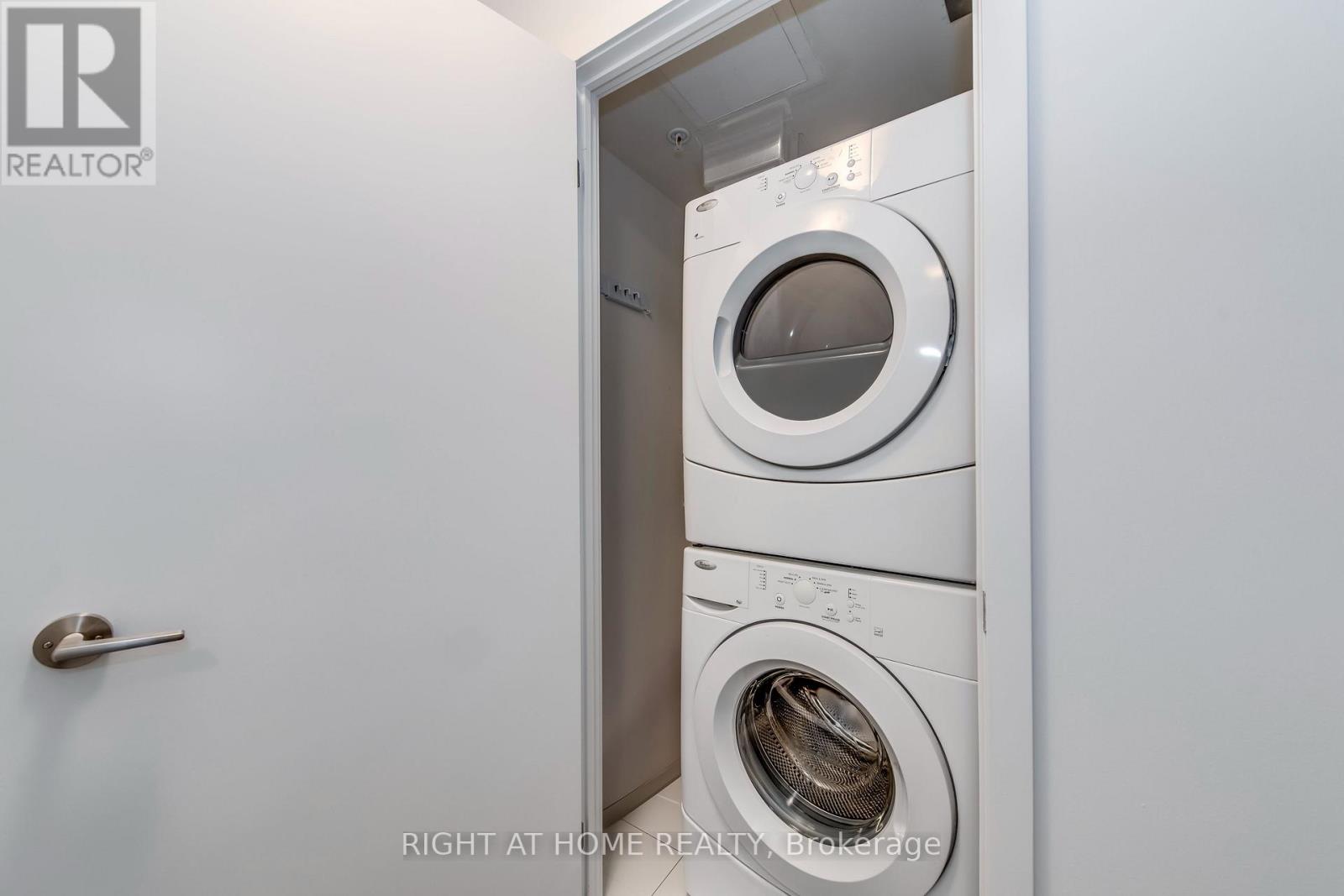 314 - 295 Adelaide Street W, Toronto, Ontario M5V 0L4 - Photo 33 - C12973796