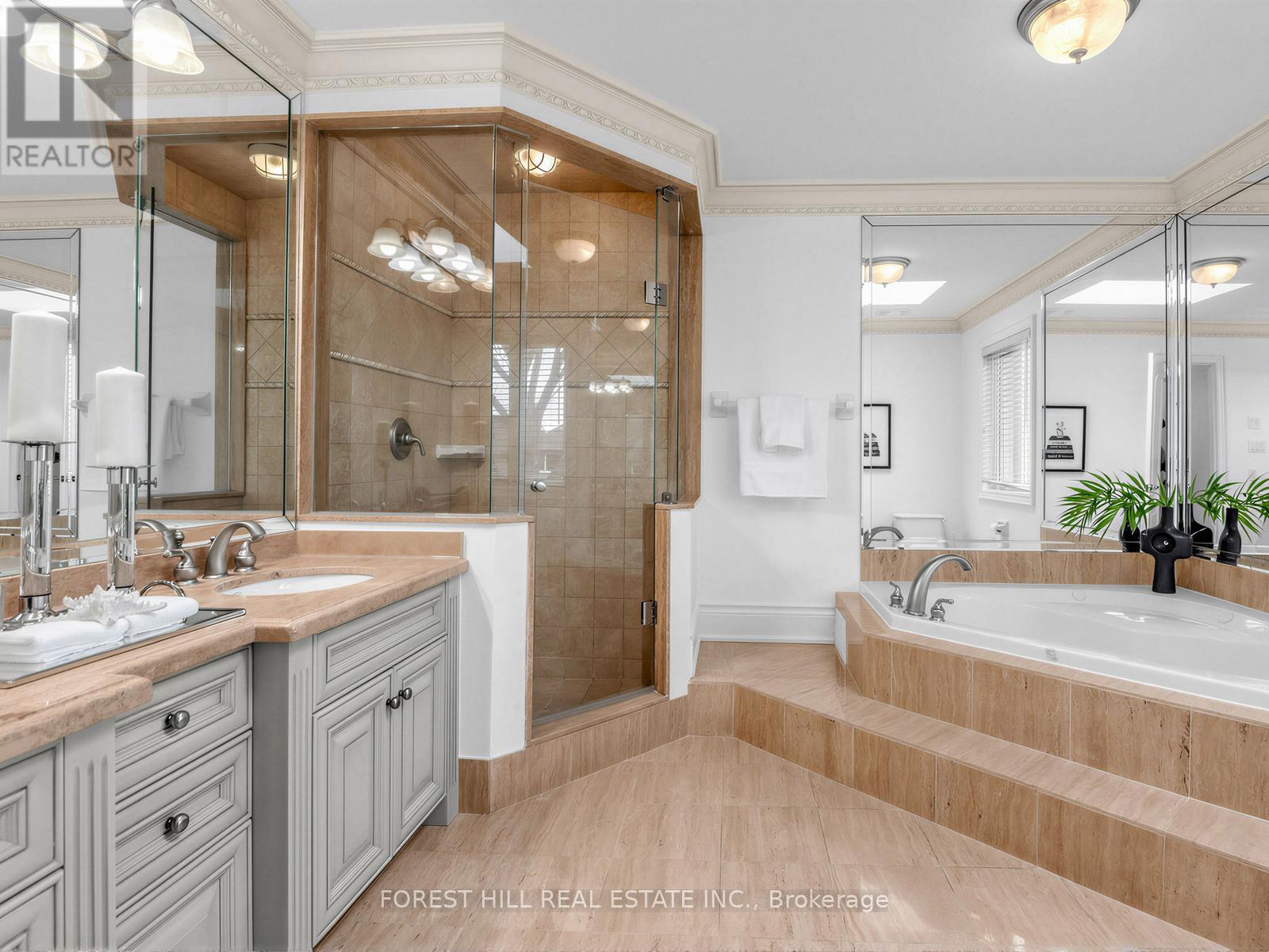 342 Byng Avenue, Toronto, Ontario  M2N 4L5 - Photo 15 - C12973804