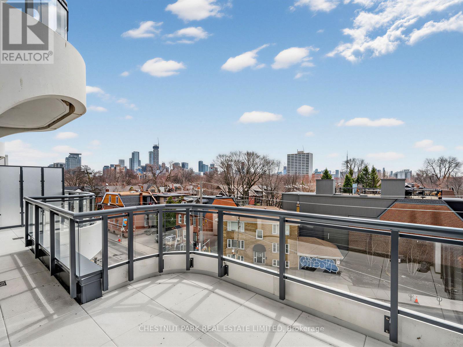 403 - 322 Dupont Street, Toronto, Ontario  M5R 0E3 - Photo 2 - C12973856