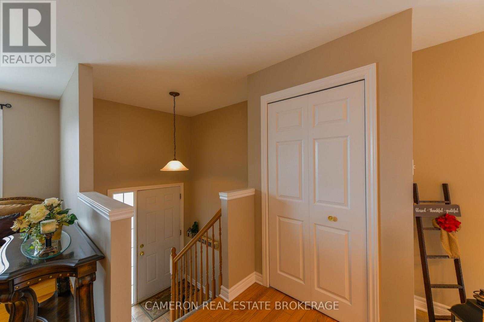 67 Gail Elizabeth Court, Cornwall, Ontario  K6H 0A7 - Photo 3 - X12973834